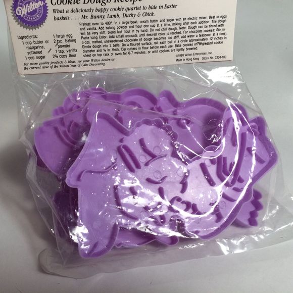 Wilton Easter Cookie Cutters, set of 4 1980s plastic rabbit, chick lamb duck - Picture 4 of 6